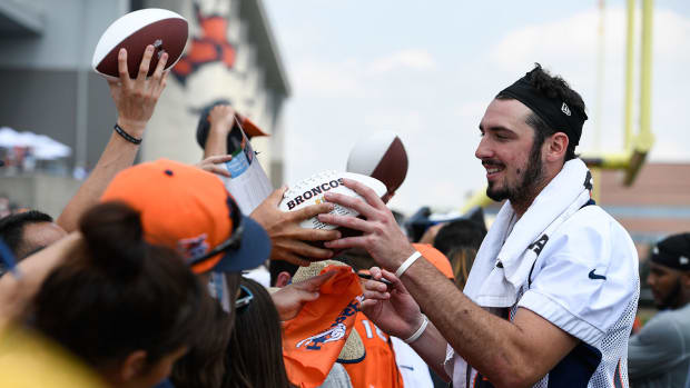 nfl-training-camp-broncos-49ers-browns-quarterback-battles.jpg